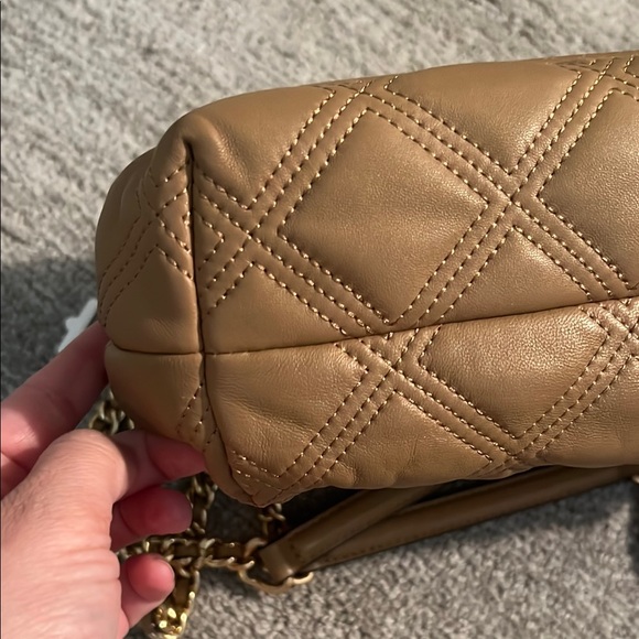 Tory Burch Brown and Gold Crossbody Bag with Quilted Design - Picture 5 of 10